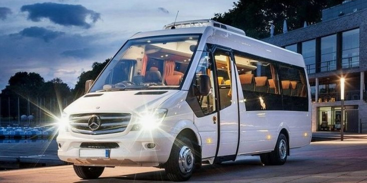 Minibus Hire West Midlands – Modern & Well-Maintained Fleet