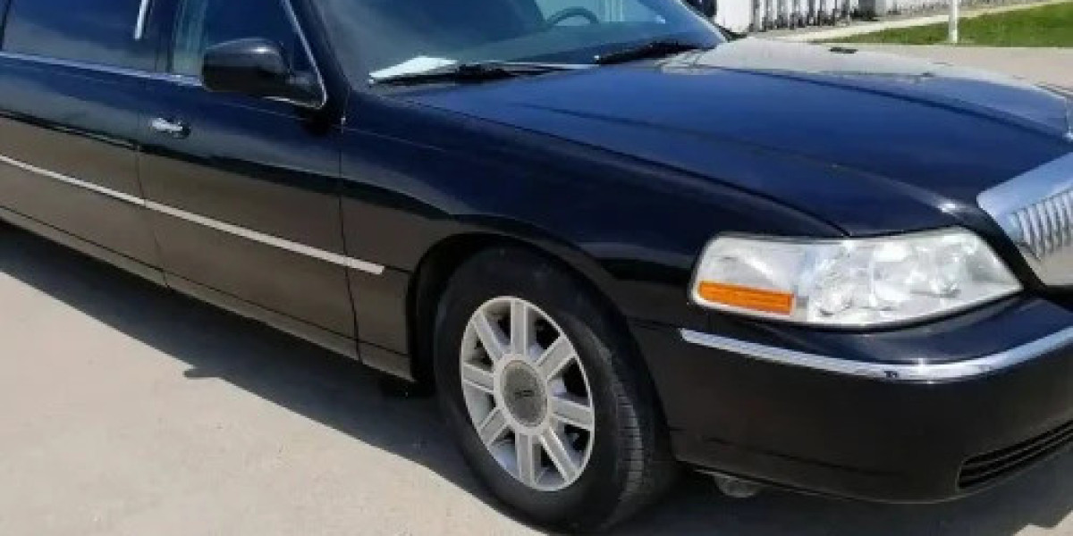 Experience Luxury and Reliability with a Professional Limo Service